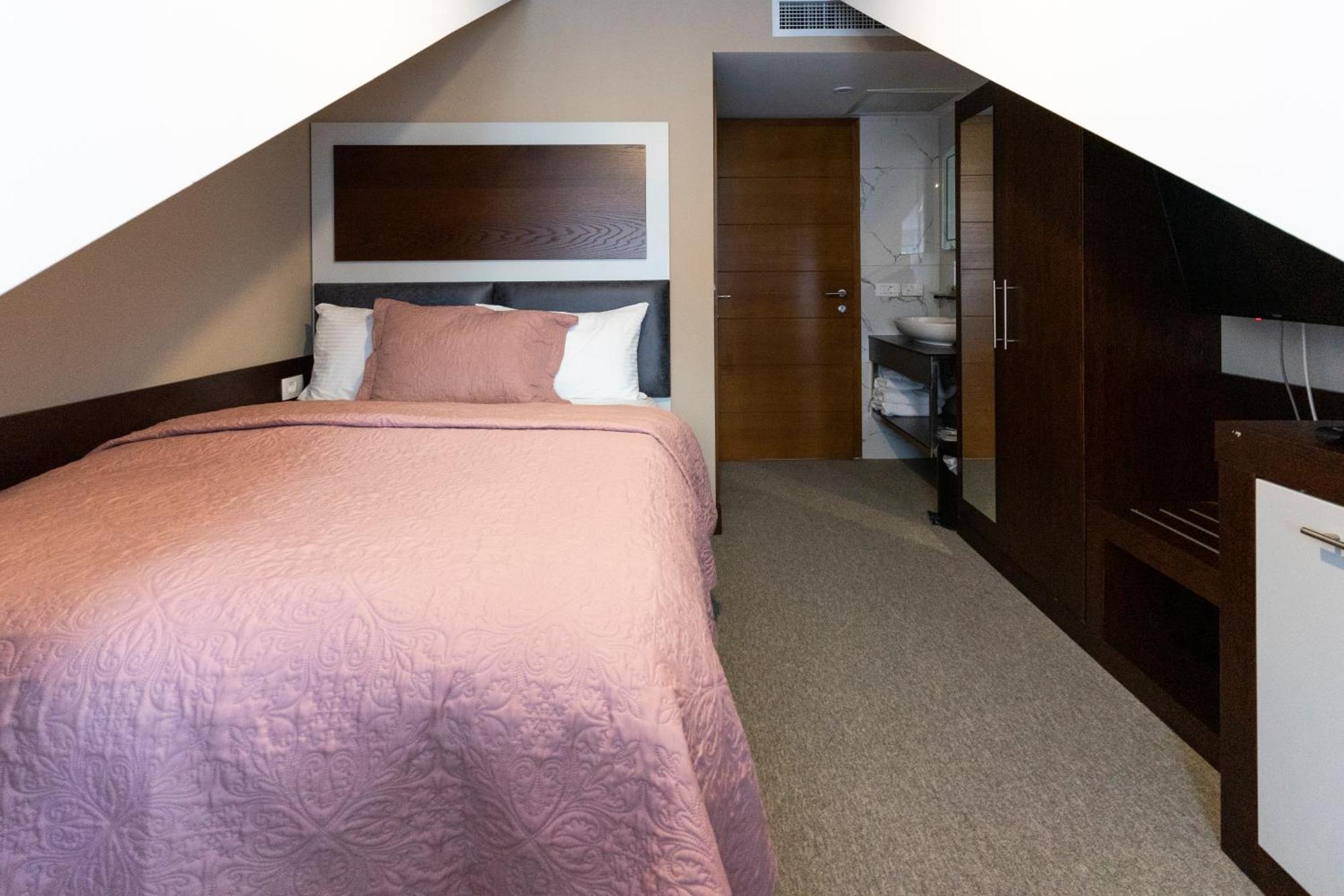 Kleines Doppelzimmer - Nebengebäude
